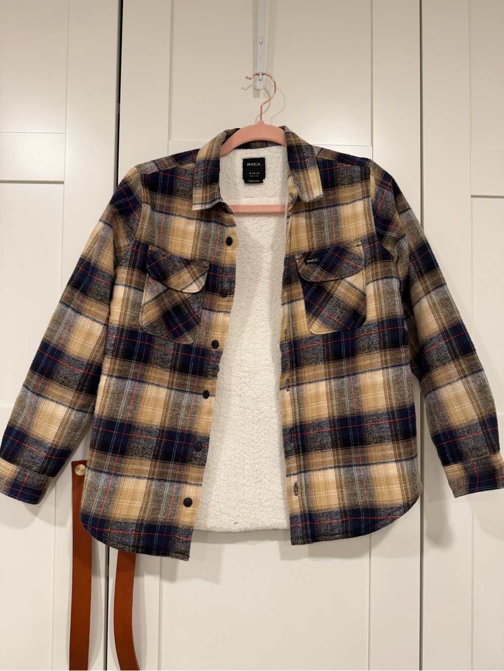 RVCA boys Beige Navy Plaid Sherpa-Lined Shirt Jacket